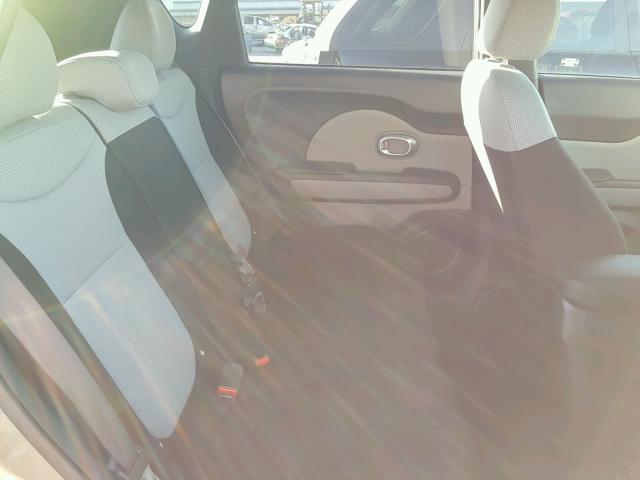 KNDJN2A20G7392335 - 2016 KIA SOUL GRAY photo 6