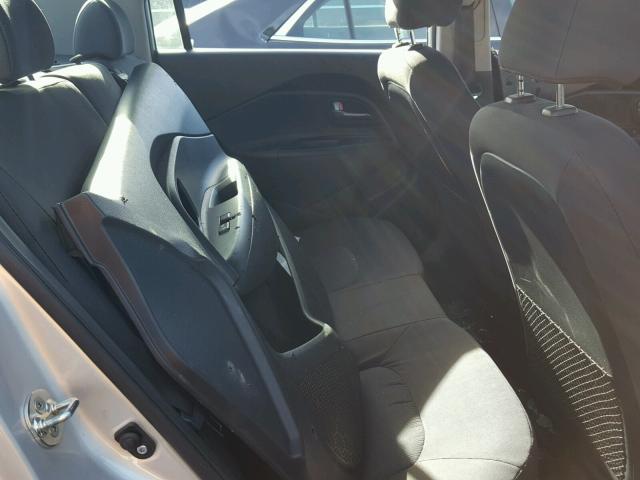 KNADM4A3XF6460596 - 2015 KIA RIO LX Արծաթագույն լուսանկար 6