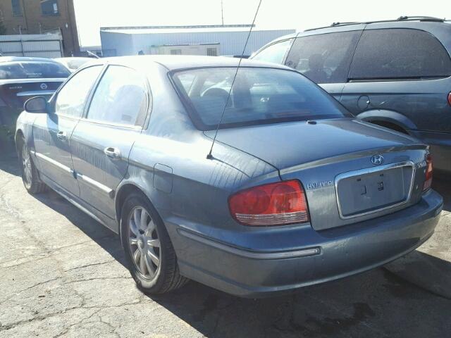 KMHWF35H14A971769 - 2004 HYUNDAI SONATA GLS BLUE photo 3