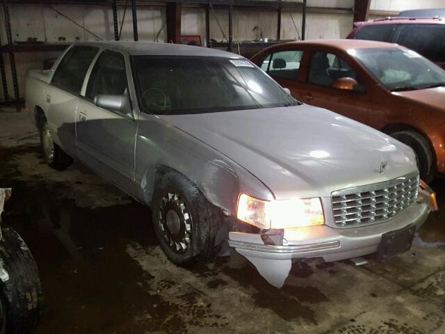 1G6KD54Y0XU804881 - 1999 CADILLAC DEVILLE SILVER photo 1