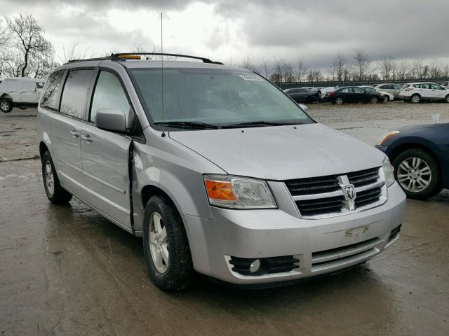 2D4RN5D19AR140714 - 2010 DODGE GRAND CARA SILVER photo 1