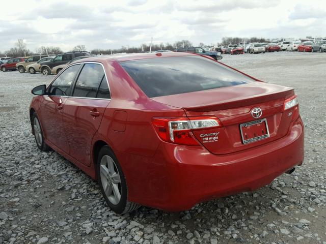 4T1BF1FK6CU533047 - 2012 TOYOTA CAMRY BASE RED photo 3