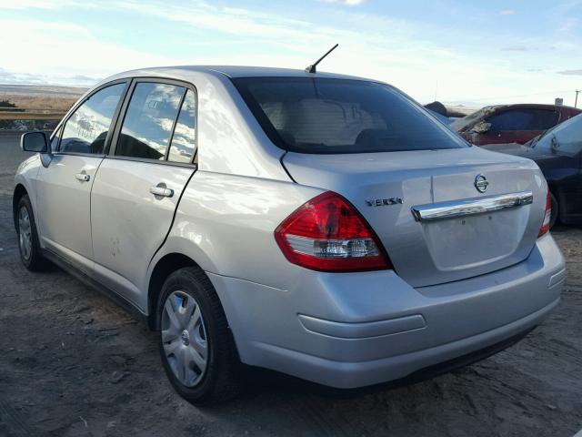 3N1BC1AP3BL377397 - 2011 NISSAN VERSA S SILVER photo 3