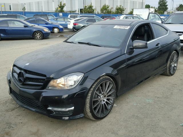 WDDGJ4HB7CF787433 - 2012 MERCEDES-BENZ C 250 BLACK photo 2