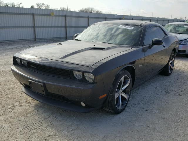 2C3CDYAG0EH218720 - 2014 DODGE CHALLENGER BLACK photo 2