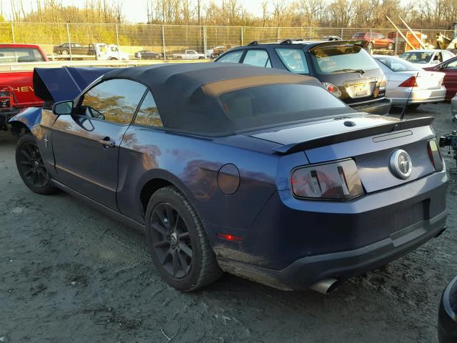 1ZVBP8EM1B5156534 - 2011 FORD MUSTANG BLUE photo 3