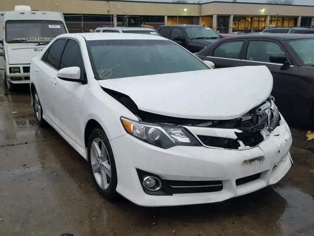 4T1BF1FK0EU845402 - 2014 TOYOTA CAMRY L WHITE photo 1