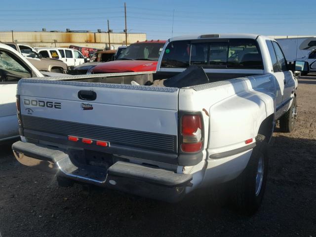 1B7MC3368WJ218104 - 1998 DODGE RAM 3500 WHITE photo 4