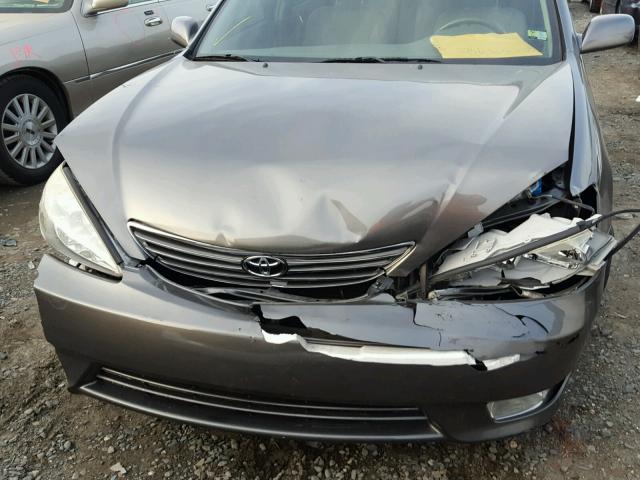 JTDBF32K550160454 - 2005 TOYOTA CAMRY LE GRAY photo 7