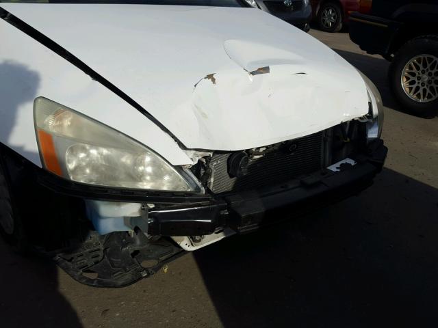 JHMCM55163C008122 - 2003 HONDA ACCORD DX WHITE photo 9