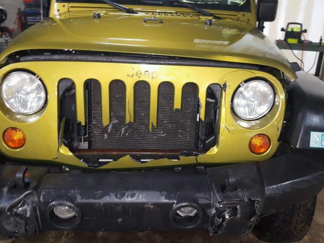 1J4FA24187L169451 - 2007 JEEP WRANGLER X GREEN photo 9