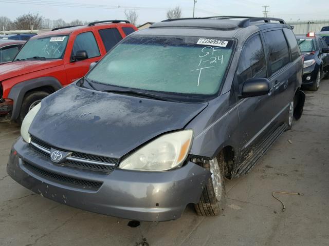 5TDZA22C44S056405 - 2004 TOYOTA SIENNA XLE GRAY photo 2