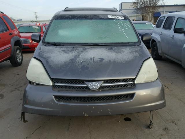 5TDZA22C44S056405 - 2004 TOYOTA SIENNA XLE GRAY photo 7