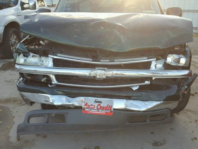 3GNEC16ZX3G118248 - 2003 CHEVROLET SUBURBAN C GREEN photo 9