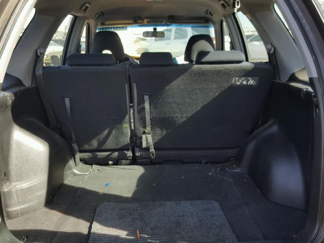 JHLRD685X5C011708 - 2005 HONDA CR-V LX GRAY photo 9