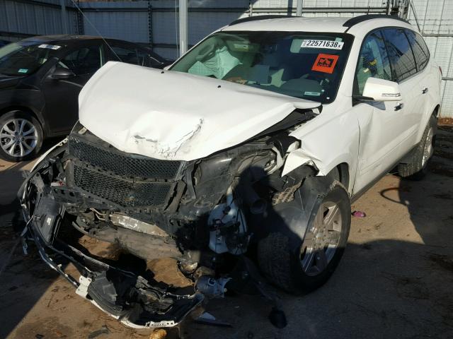 1GNKVJED5CJ148548 - 2012 CHEVROLET TRAVERSE L WHITE photo 2