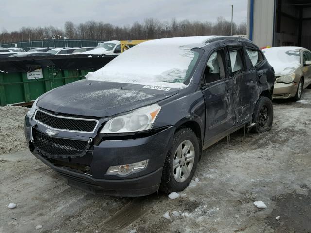 1GNKVEED4BJ278763 - 2011 CHEVROLET TRAVERSE L BLUE photo 2