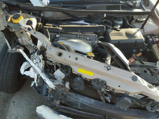 4T1BE32K53U151113 - 2003 TOYOTA CAMRY LE GOLD photo 7