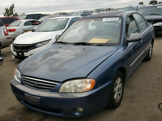 KNAFB121935293773 - 2003 KIA SPECTRA BA BLUE photo 2