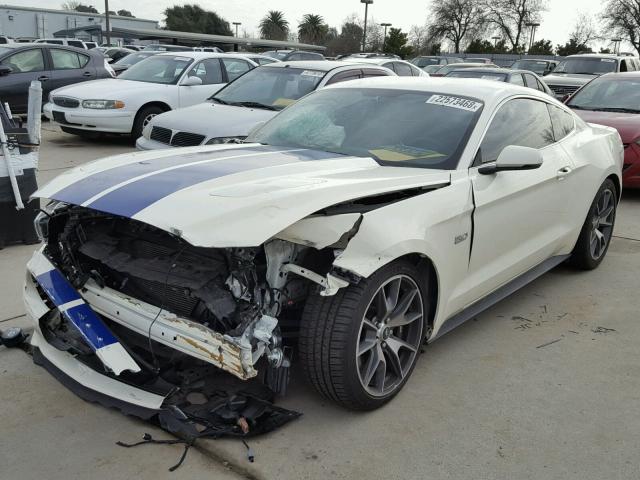 1FA6P8RF0F5500480 - 2015 FORD MUSTANG 50 WHITE photo 2