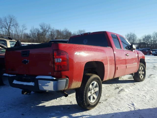 1GCSKREA3AZ170858 - 2010 CHEVROLET SILVERADO RED photo 4