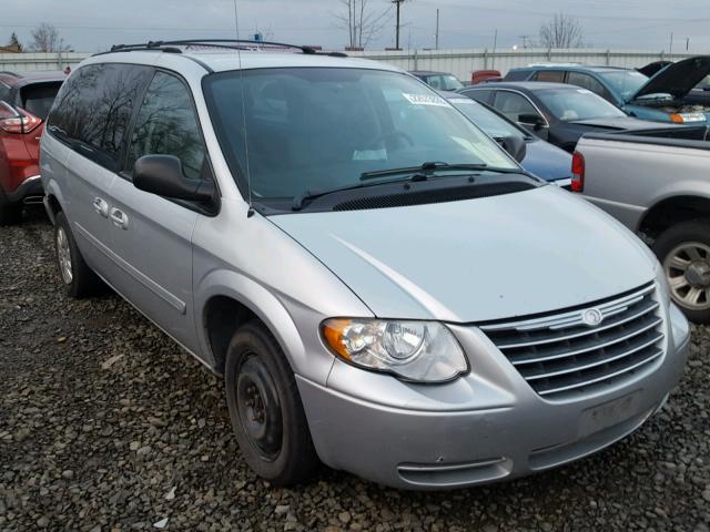 2A8GP44R67R330745 - 2007 CHRYSLER TOWN & COU SILVER photo 1