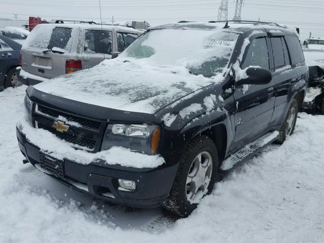 1GNDT13S682100557 - 2008 CHEVROLET TRAILBLAZE BLACK photo 2