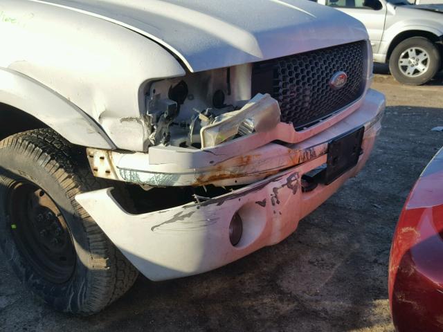 1FTZR45U22TA57706 - 2002 FORD RANGER SUP WHITE photo 9