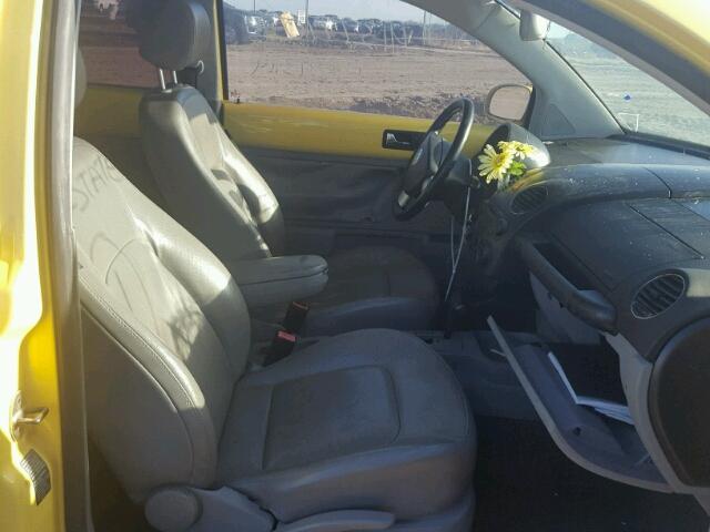 3VWSW31C76M406037 - 2006 VOLKSWAGEN NEW BEETLE 黄色 照片 5