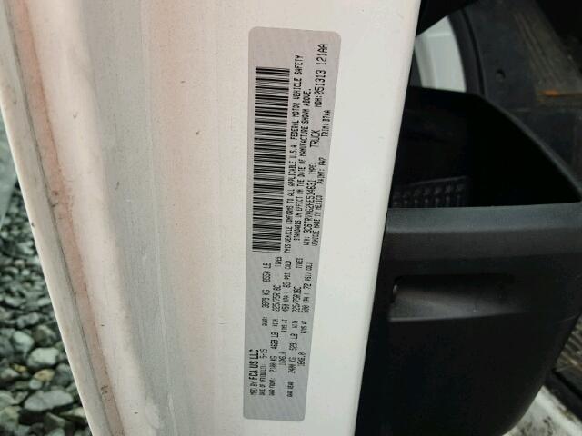 3C6TRVAG2FE514631 - 2015 RAM PROMASTER WHITE photo 10