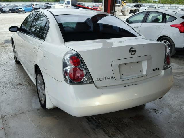 1N4AL11D85C131756 - 2005 NISSAN ALTIMA S WHITE photo 3