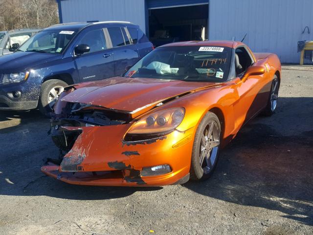 1G1YY26W585119494 - 2008 CHEVROLET CORVETTE ORANGE photo 2