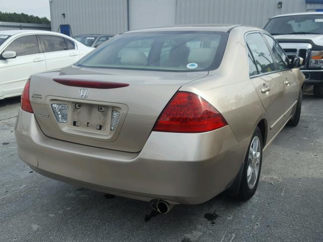 1HGCM567X7A049621 - 2007 HONDA ACCORD EX GOLD photo 4