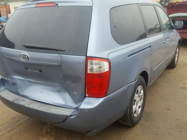 KNDMB233286236929 - 2008 KIA SEDONA EX BLUE photo 4