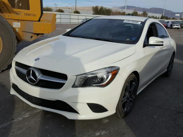 WDDSJ4EB1EN106853 - 2014 MERCEDES-BENZ CLA 250 WHITE photo 2