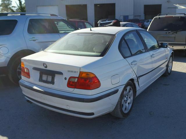 WBAAM3330XFP59199 - 1999 BMW 323I AUTOM WHITE photo 4