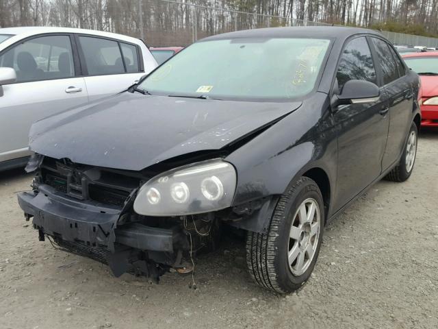 3VWJZ71K38M169065 - 2008 VOLKSWAGEN JETTA S BLACK photo 2