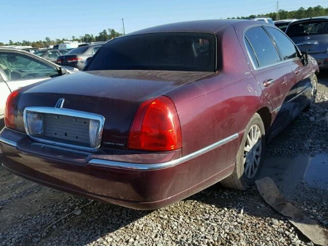 1LNHM81V96Y644831 - 2006 LINCOLN TOWN CAR S MAROON photo 4