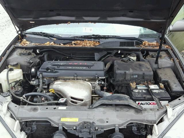 4T1BE30K85U620202 - 2005 TOYOTA CAMRY LE GRAY photo 7