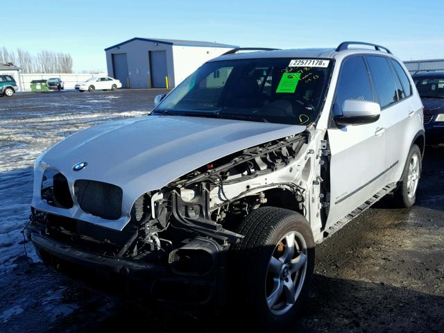 5UXFF03519LJ95309 - 2009 BMW X5 XDRIVE3 SILVER photo 2