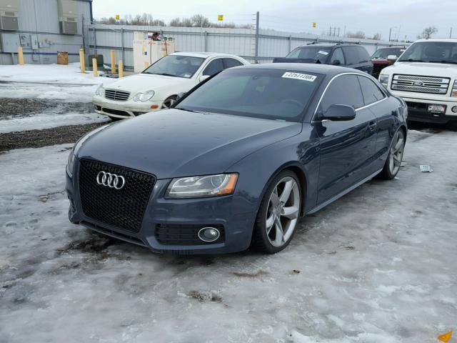 WAU4FAFR7BA064574 - 2011 AUDI A5 PRESTIG GRAY photo 2