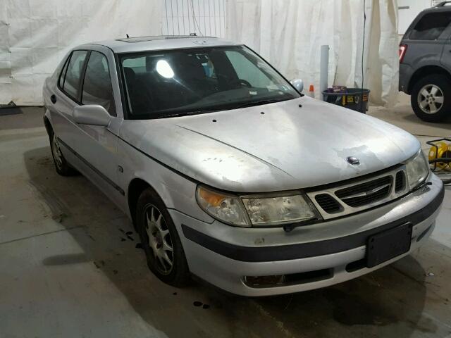 YS3ED48E713052395 - 2001 SAAB 9-5 SILVER photo 1