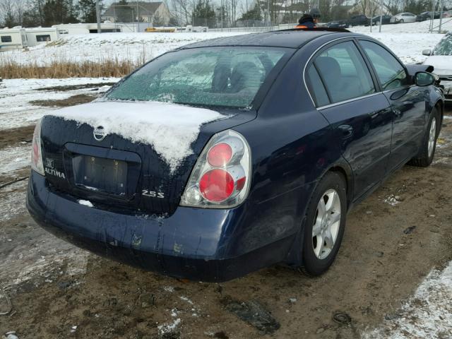 1N4AL11DX5C253647 - 2005 NISSAN ALTIMA S BLUE photo 4