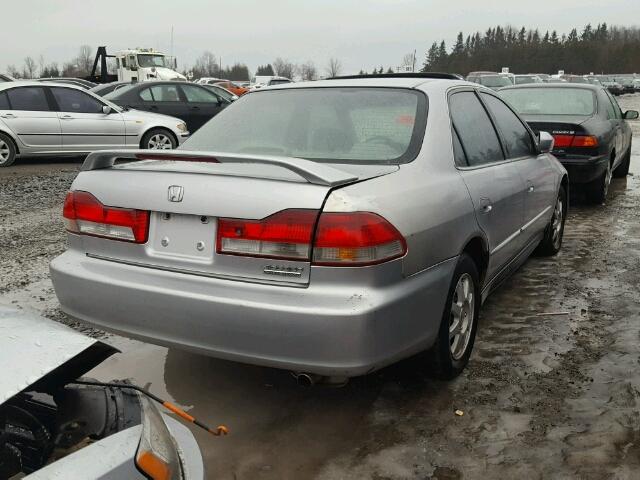 1HGCG56702A809412 - 2002 HONDA ACCORD SE SILVER photo 4