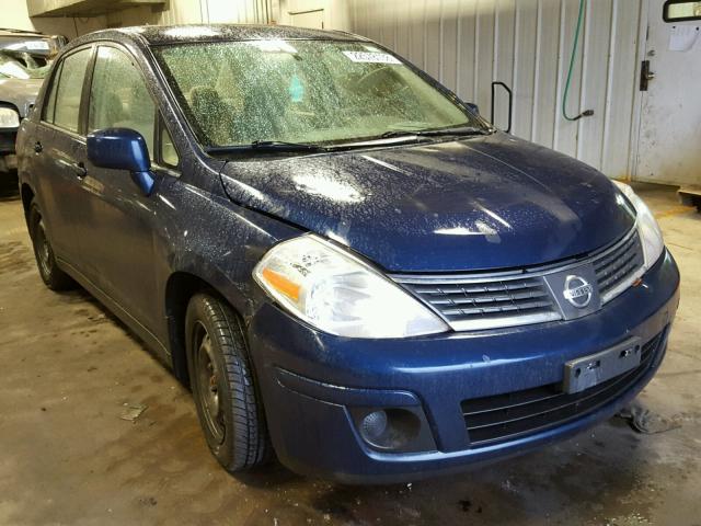 3N1BC11E38L354211 - 2008 NISSAN VERSA S BLUE photo 1