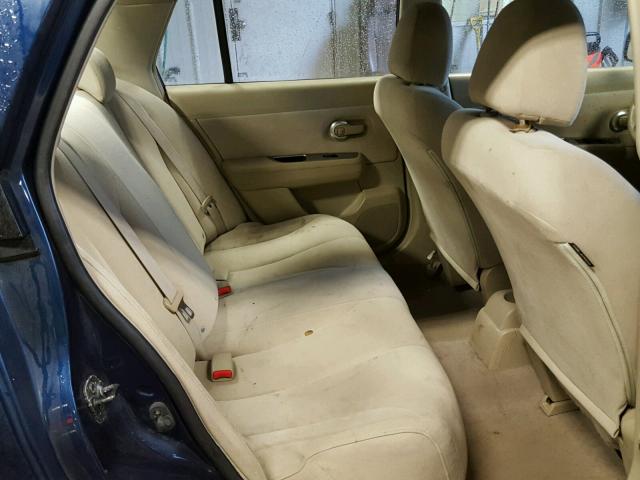 3N1BC11E38L354211 - 2008 NISSAN VERSA S BLUE photo 6