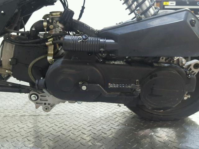 L9NTEACX9G1250842 - 2016 TAOT SCOOTER BLACK photo 11