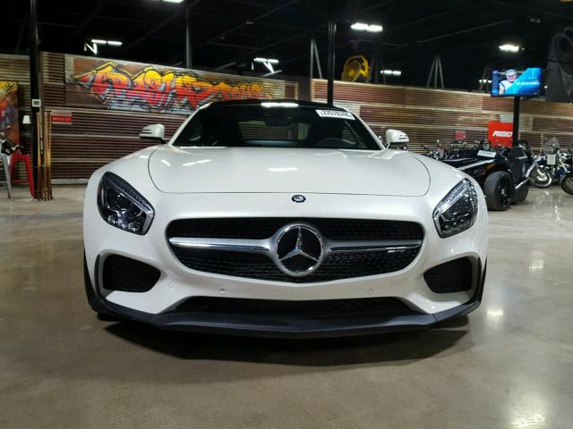 WDDYJ7HA9HA011810 - 2017 MERCEDES-BENZ AMG GT WHITE photo 3