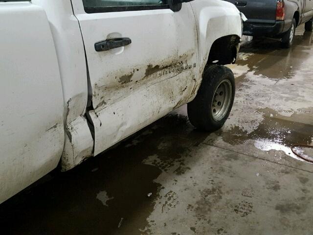 1GCEK14J38E125212 - 2008 CHEVROLET SILVERADO WHITE photo 9