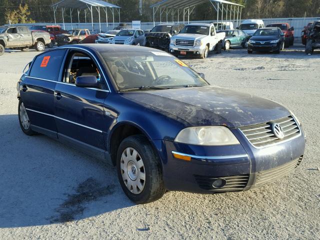 WVWPD63B92E401880 - 2002 VOLKSWAGEN PASSAT GLS BLUE photo 1